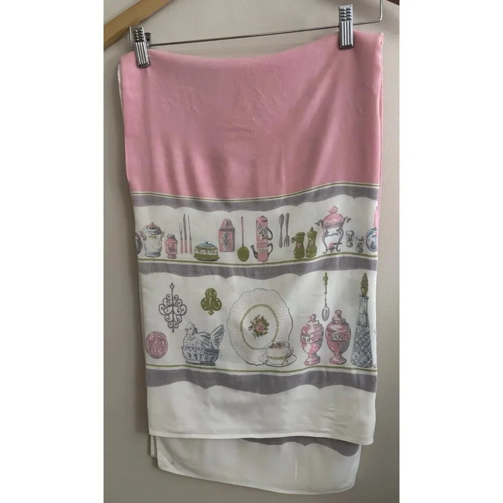 Vintage MCM Rooster Hen On Nest Pink Purple Country Tablecloth Square
